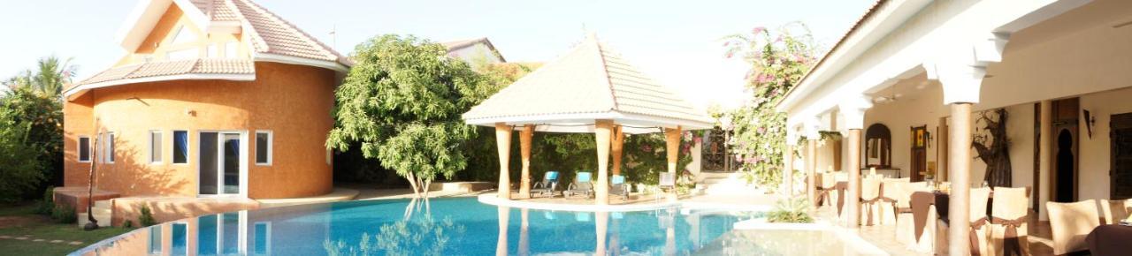 Hotel Le Clos Des Papillons Салі-Портюдаль Екстер'єр фото