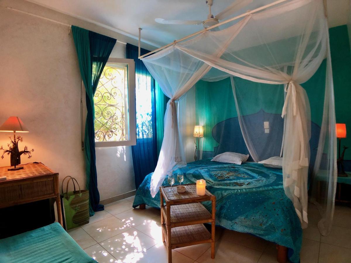 Hotel Le Clos Des Papillons Салі-Портюдаль Екстер'єр фото